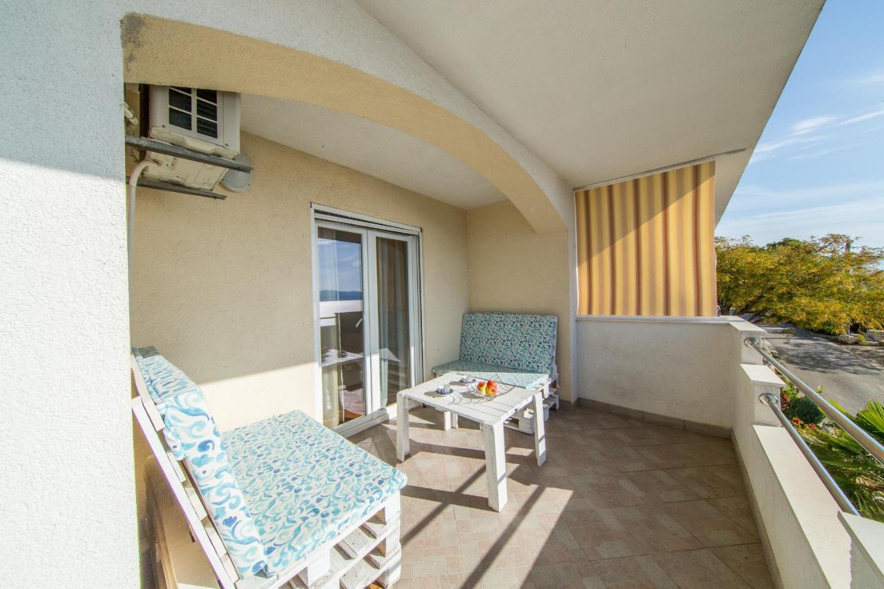 Apartment Luni Локва Рогозница Екстериор снимка