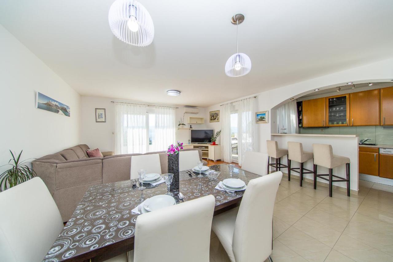 Apartment Luni Локва Рогозница Екстериор снимка