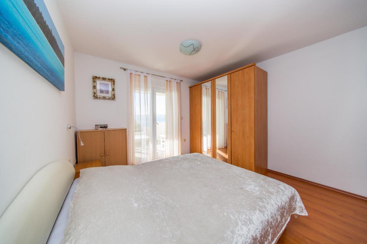 Apartment Luni Локва Рогозница Екстериор снимка